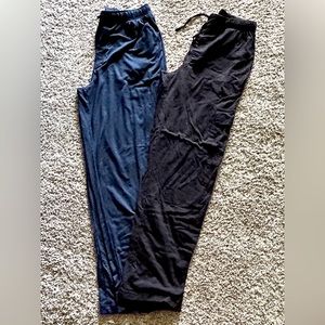Bundle of 2 mens small pj pants